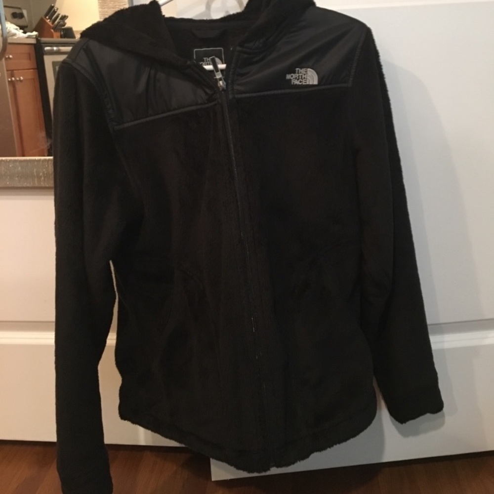 Black soft North Face zip up
